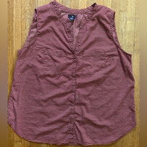 GAP maroon Sleeveless Ruched Button Down Blouse woman’s size xl